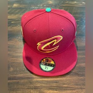 Cleveland cavaliers men’s New Era 5950 7 5/8 red NBA Patch Fitted Hat. NWT